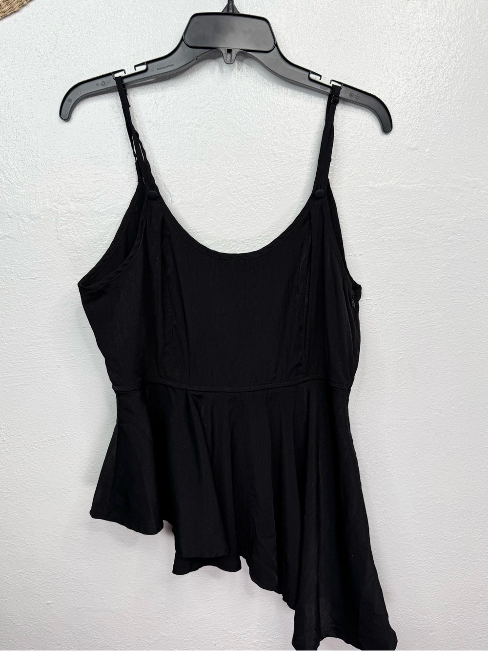 Premonition Tank Top Womens XL Black Asymmetrical Hem Cami Side Zip